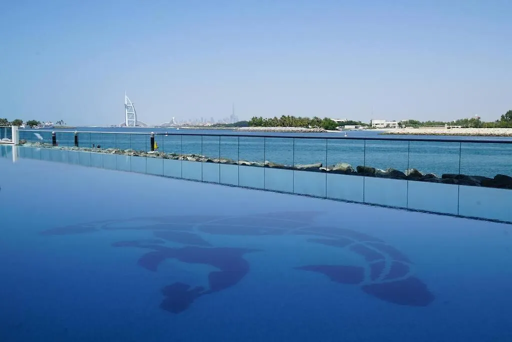 Apartmán Free Netflix, Sea View, Private Beach & Pool Dubaj